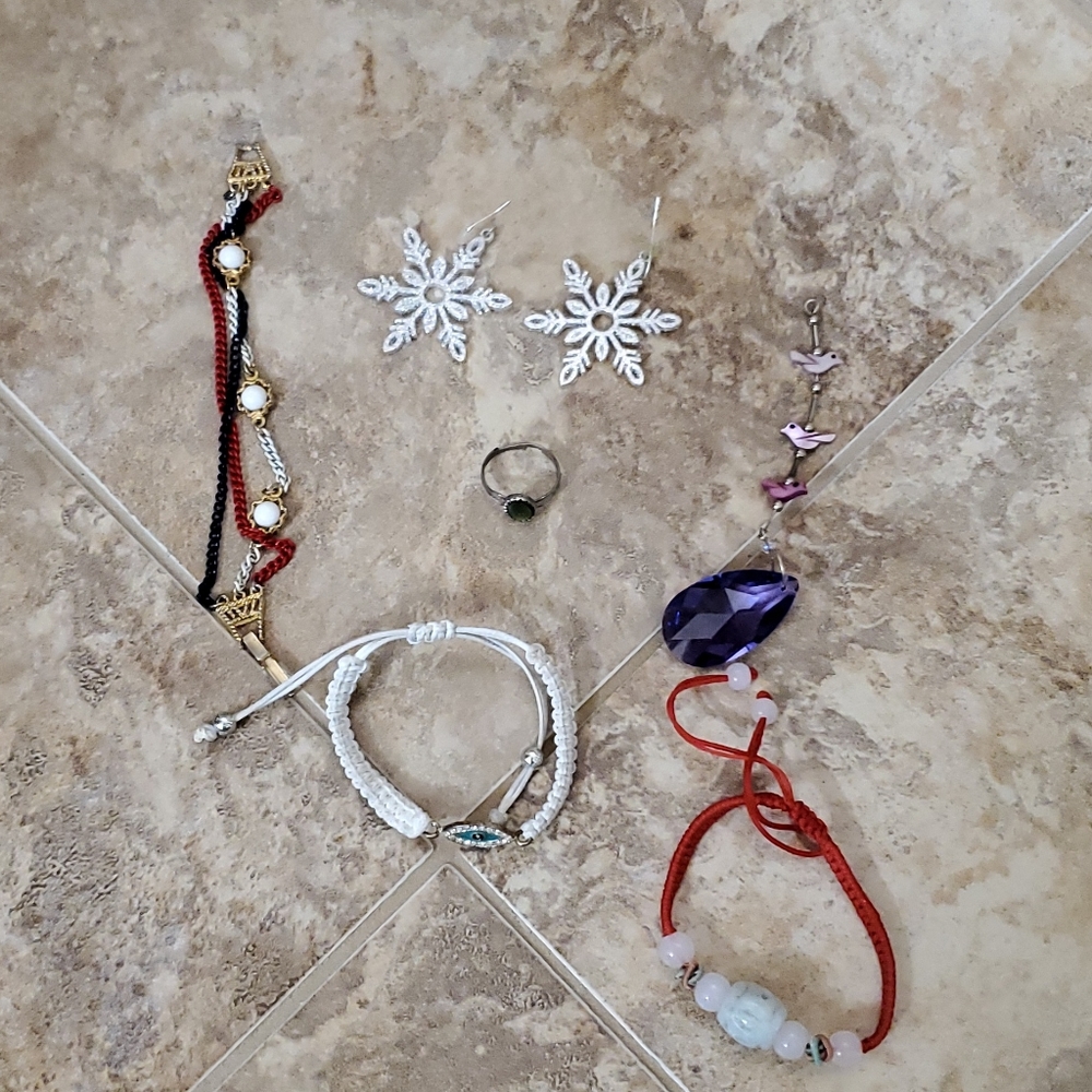Jewelry bundle